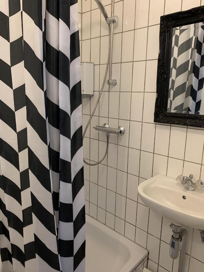 Bed and Breakfast Den Gamle Arrest Ribe Exterior foto