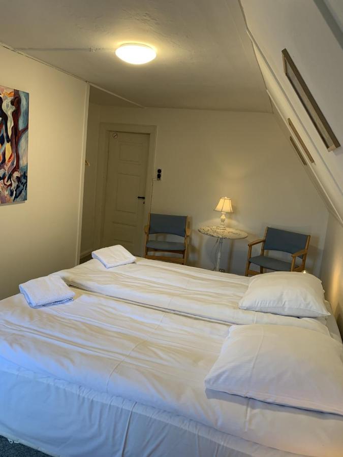 Bed and Breakfast Den Gamle Arrest Ribe Exterior foto