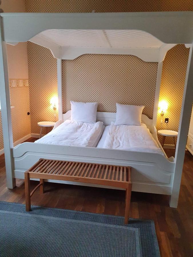 Bed and Breakfast Den Gamle Arrest Ribe Exterior foto